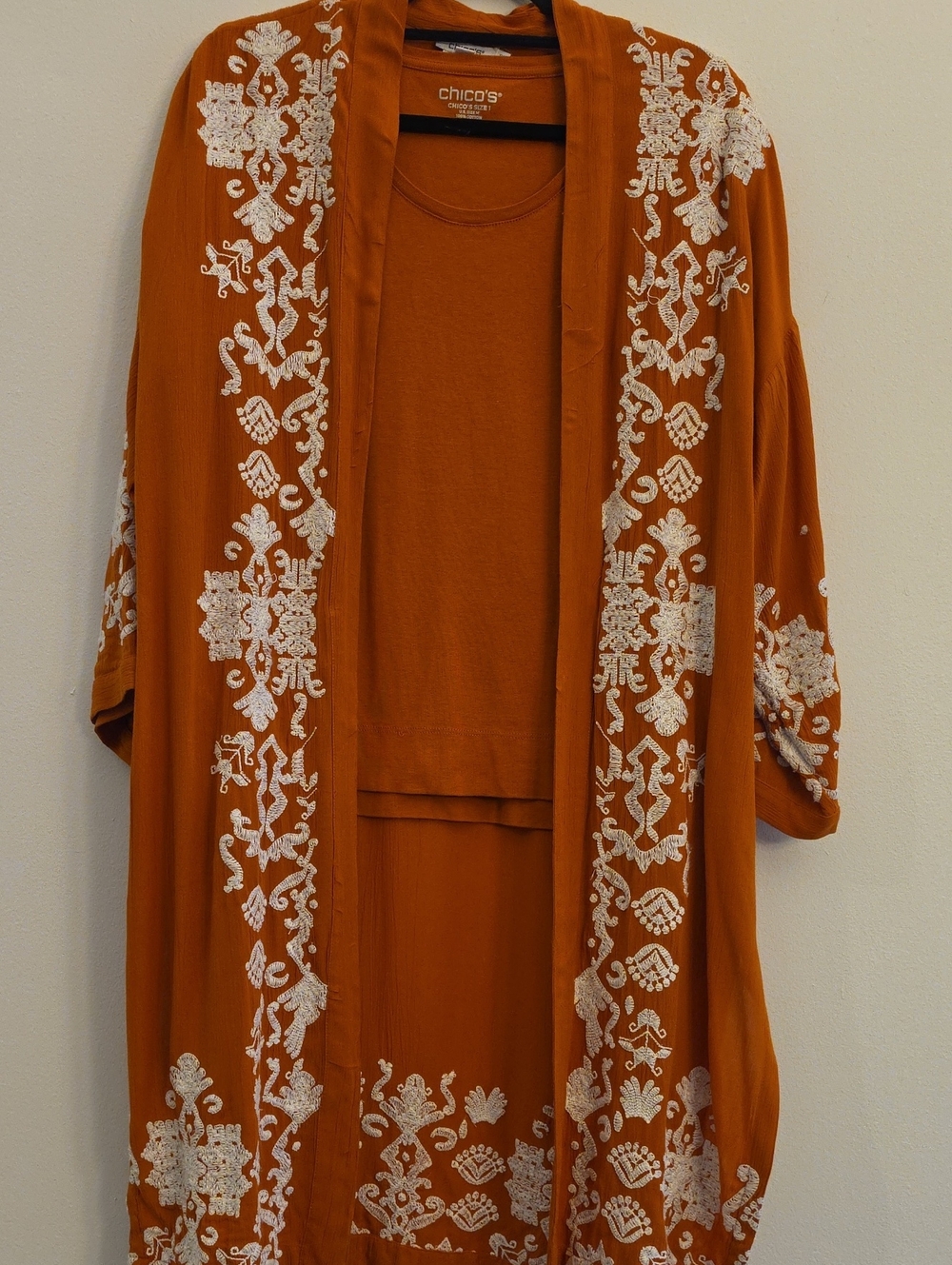 CHICO'S 2 Piece Kimono & Matching Shirt Set - Picture 4 of 8